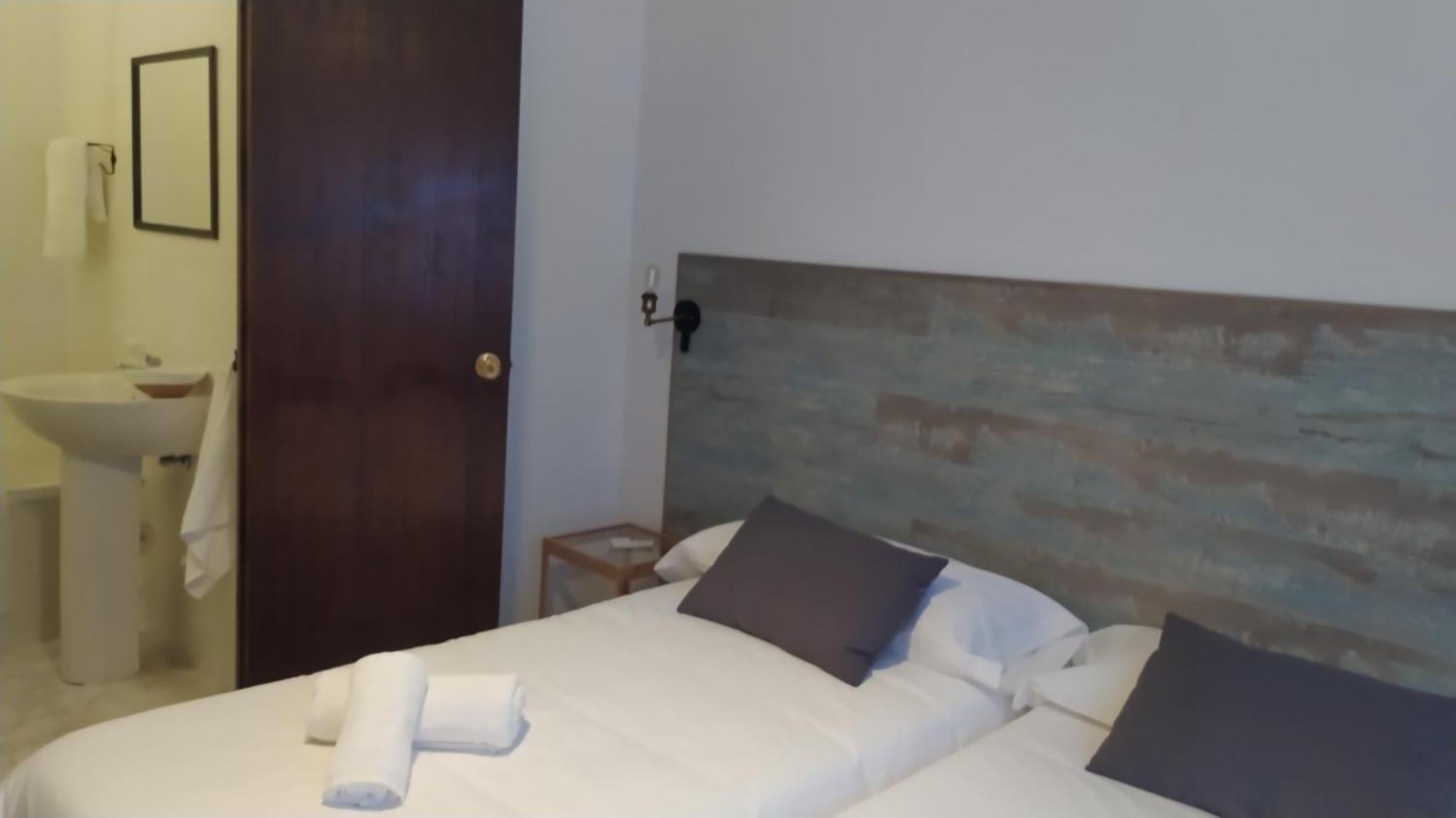 Hostal El Pinar Монтекорто Екстериор снимка